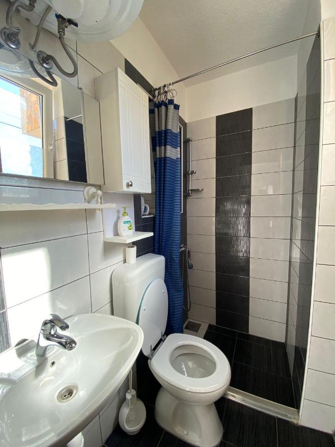 Studio Apartment Elsa Galizana Luaran gambar