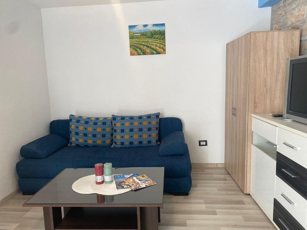 Studio Apartment Elsa Galizana Luaran gambar