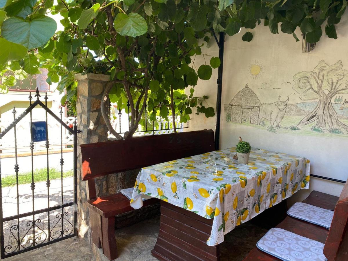 Studio Apartment Elsa Galizana Luaran gambar